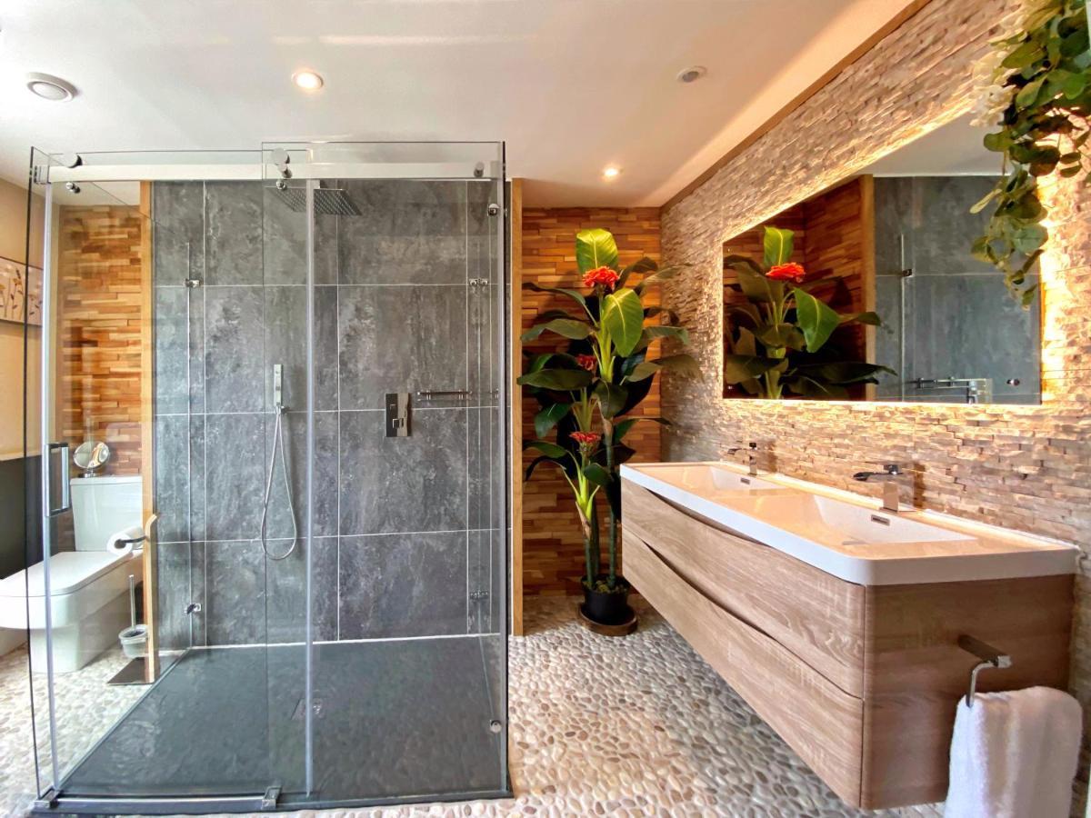 Hambrook House Canterbury - New Luxury Guest House With Espa Spa Complex Zewnętrze zdjęcie
